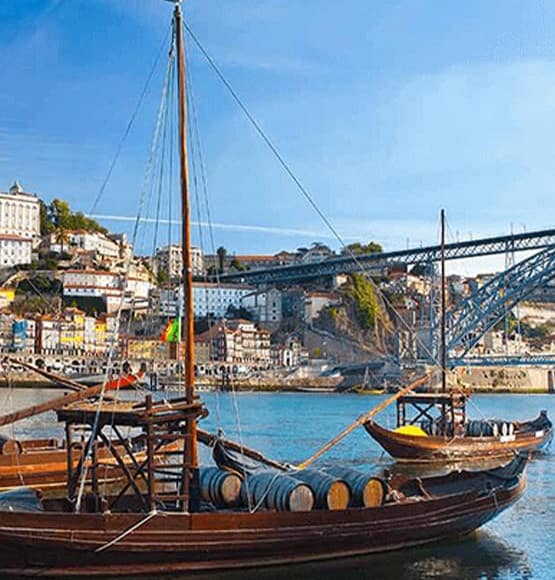 Cruzeiro no rio douro